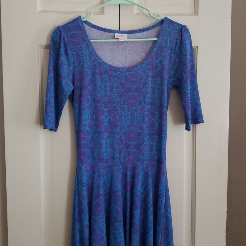 Xs nicole lularoe